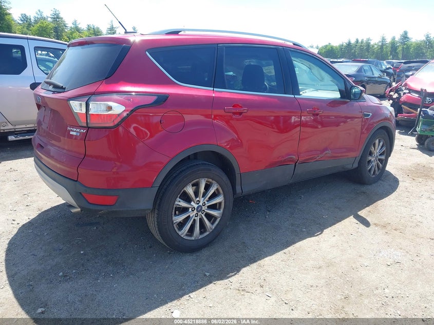 Vin: 1fmcu9j93hue18376, lot: 45716647, ford escape titanium 20174
