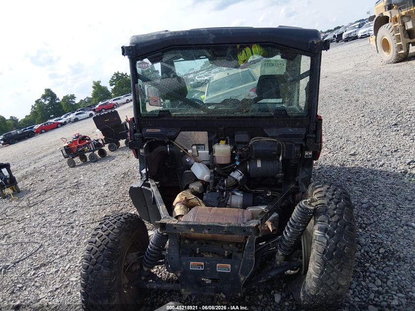 2024 CAN-AM DEFENDER auction photo 6