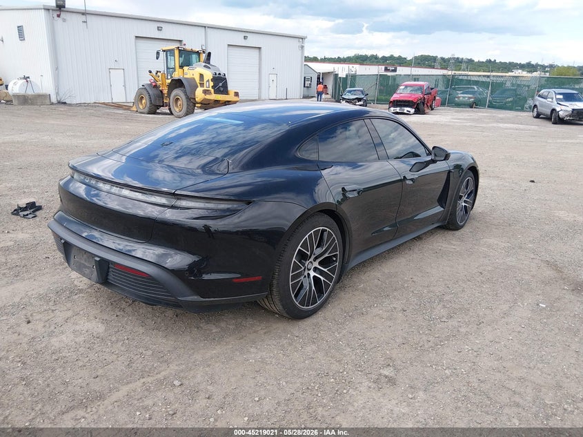 2021 PORSCHE TAYCAN auction photo 4