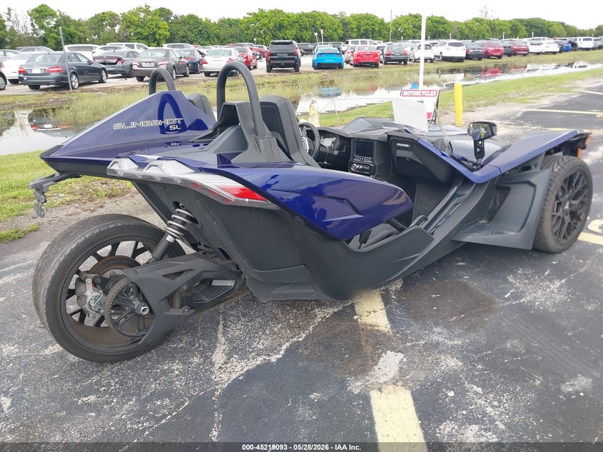 2024 POLARIS SLINGSHOT auction photo 4
