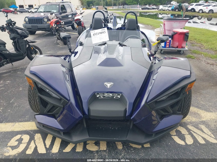 2024 POLARIS SLINGSHOT auction photo 5