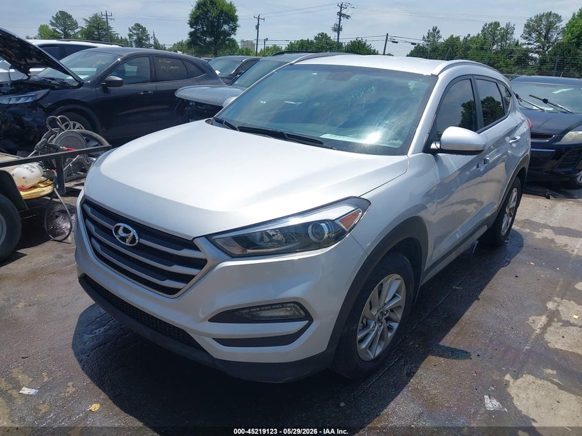 2017 Hyundai Tucson Se KM8J33A46HU455983 photo 1