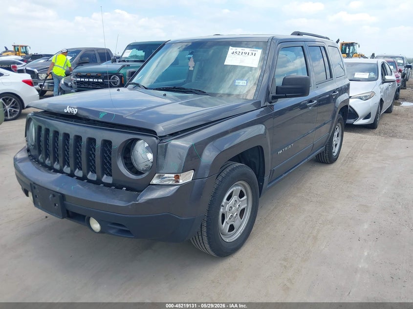 2016 JEEP PATRIOT auction photo 2