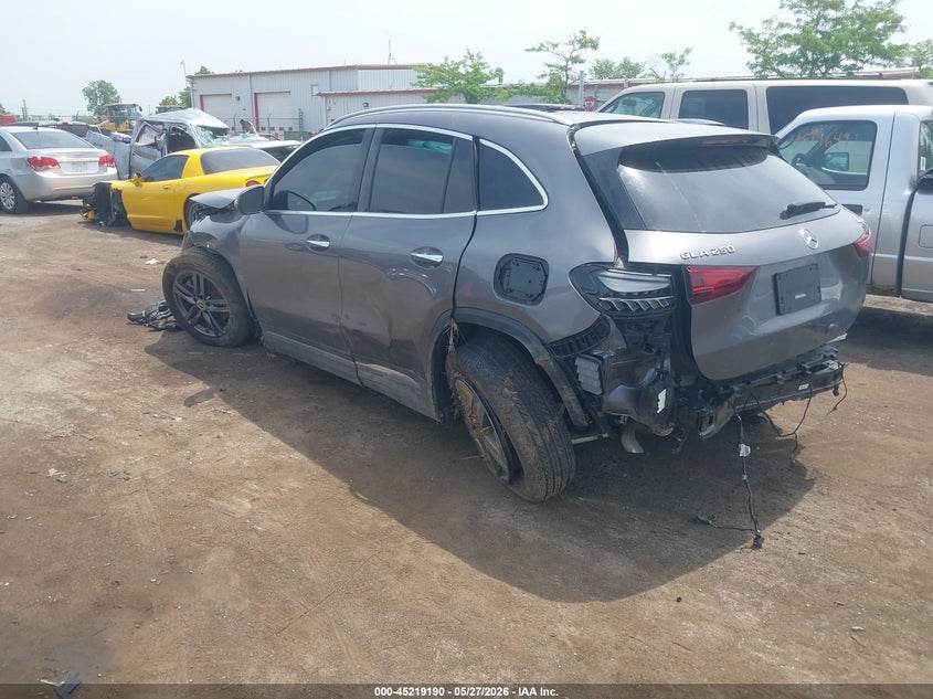 2025 MERCEDES-BENZ GLA 250 auction photo 3