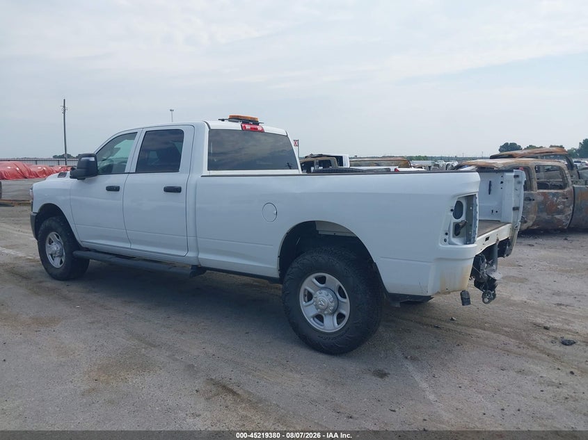 Vin: 3c6ur5hj2rg361604, lot: 45717141, ram 2500 tradesman  4x4 8' box 20243
