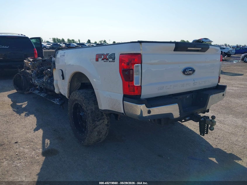Vin: 1ft7w2bt5hec42586, lot: 45717321, ford f-250 lariat 20173