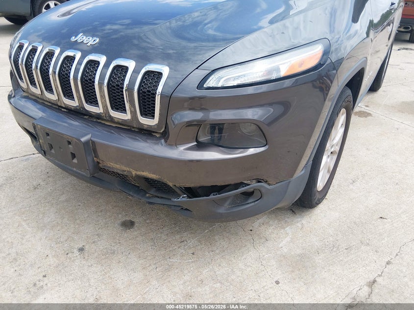 2016 JEEP CHEROKEE auction photo 6