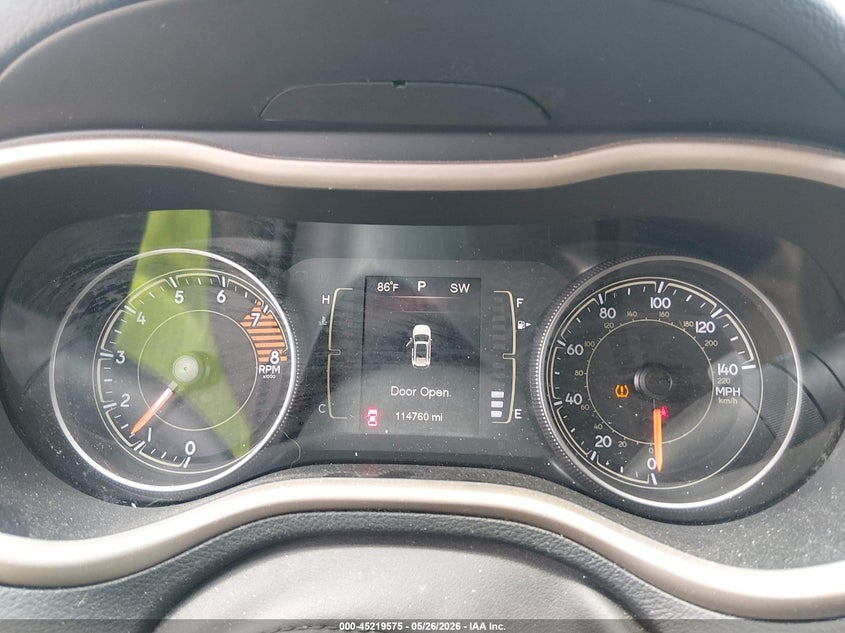 2016 JEEP CHEROKEE auction photo 7