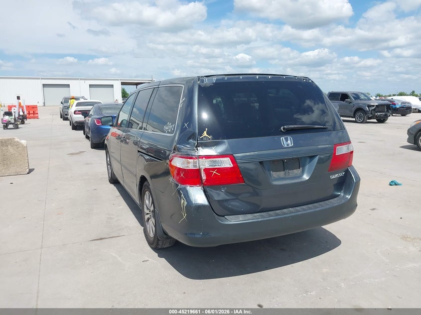 2005 Honda Odyssey Lx VIN: 5FNRL38245B023859 Lot: 45219661