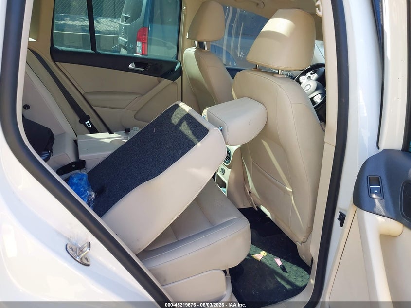 2013 Volkswagen Tiguan Se VIN: WVGAV3AX1DW563009 Lot: 45219676