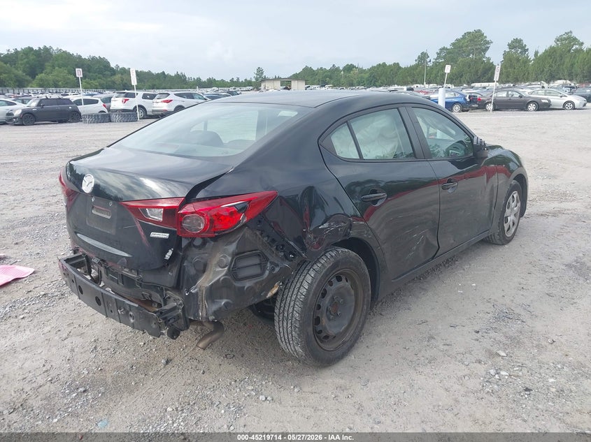 Vin: 3mzbn1u73jm229193, lot: 45717475, mazda mazda3 sport 20184