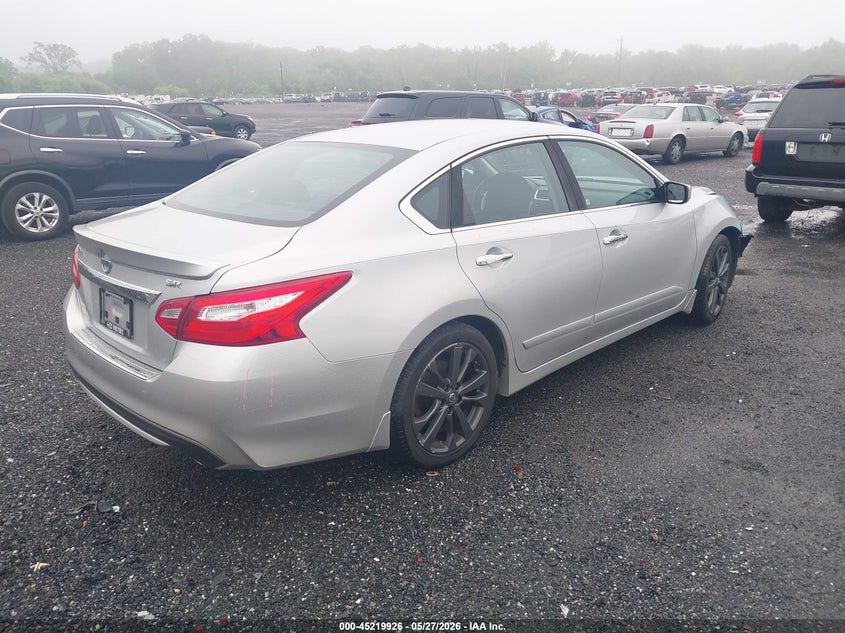 AtlanticExpress - Nissan Altima