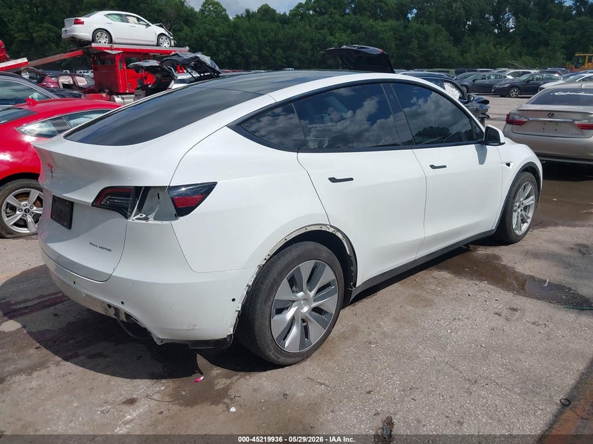 2021 TESLA MODEL Y auction photo 4