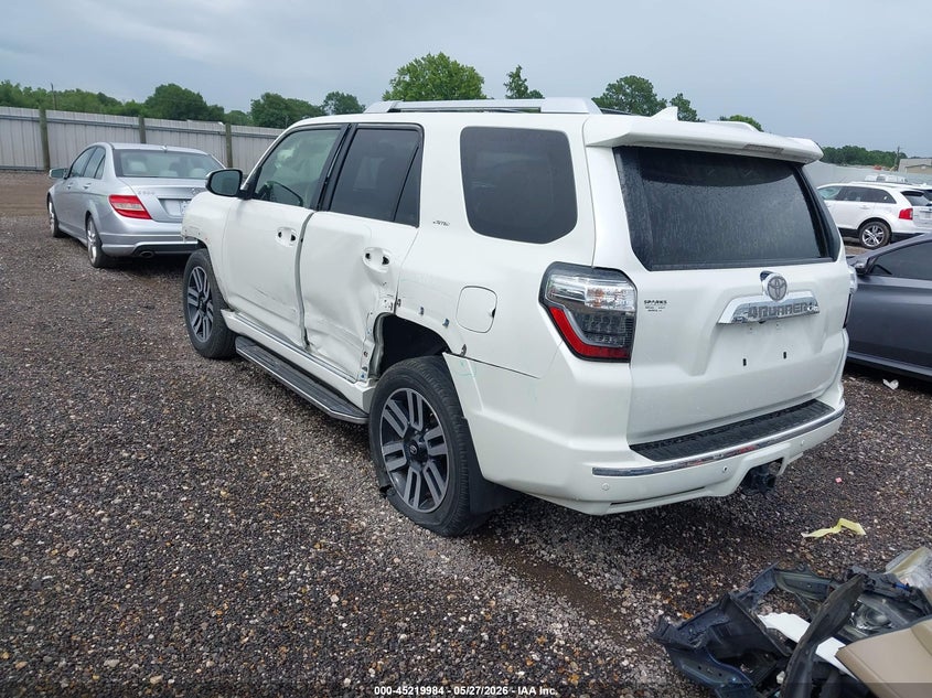 2022 TOYOTA 4RUNNER auction photo 3