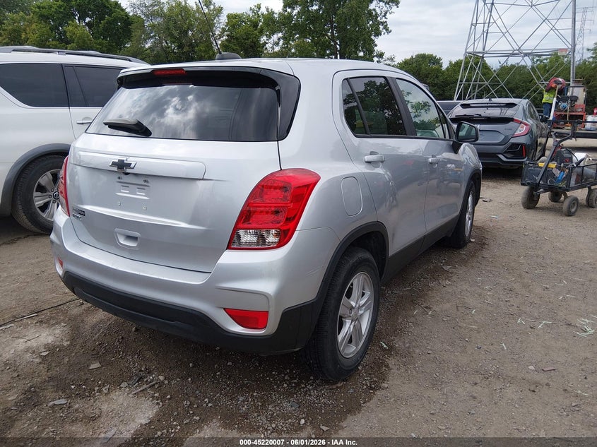 2020 CHEVROLET TRAX auction photo 4