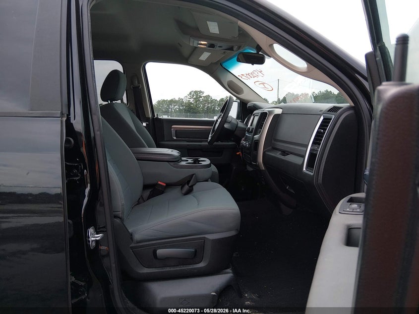 RAM 1500 CLASSIC 2019 VIN 1C6RR6TT7KS610031