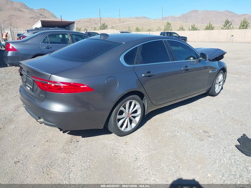 Vin: sajbd4fx6jcy59362, lot: 45717862, jaguar xf 25t premium 20184