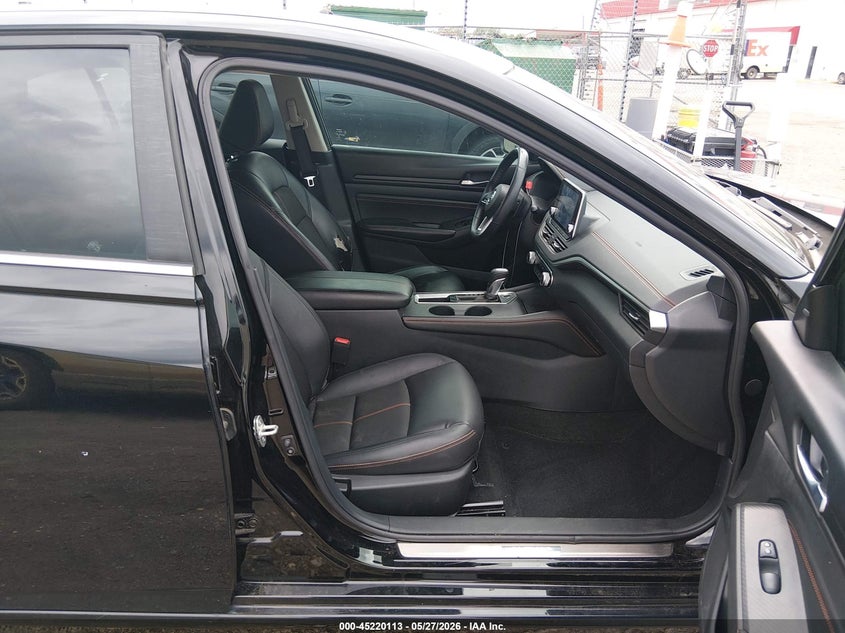 2020 NISSAN ALTIMA auction photo 5