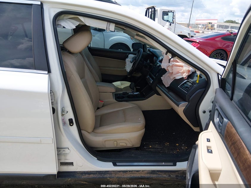 2017 SUBARU OUTBACK auction photo 5
