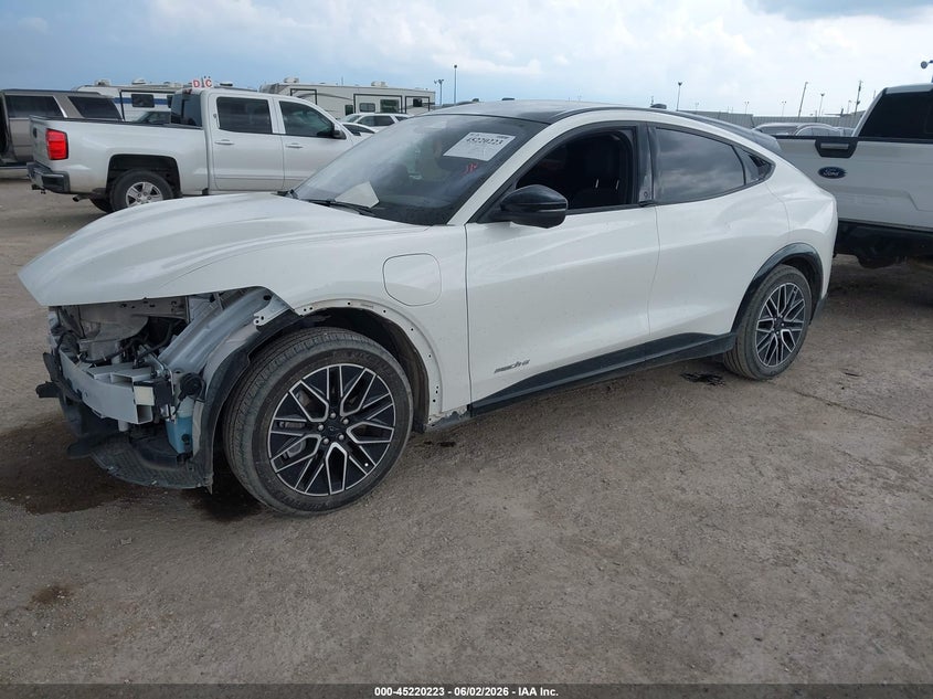 Vin: 3fmtk3r45rma19342, lot: 45717984, ford mustang mach-e premium 20242