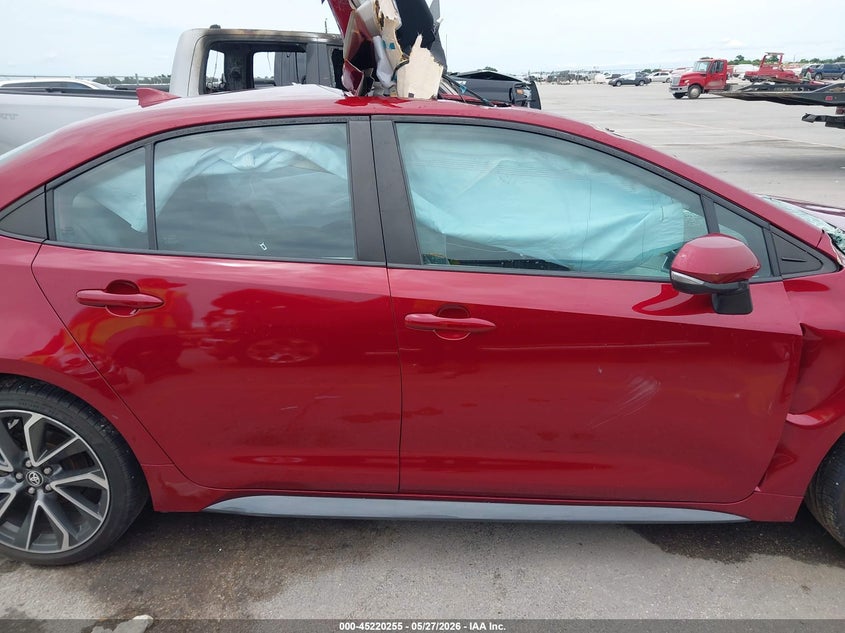 VIN: 5YFS4MCE9NP107217 2022 TOYOTA COROLLA SE