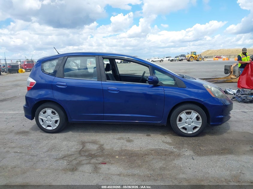 2013 Honda Fit VIN: JHMGE8H32DC047045 Lot: 45220265