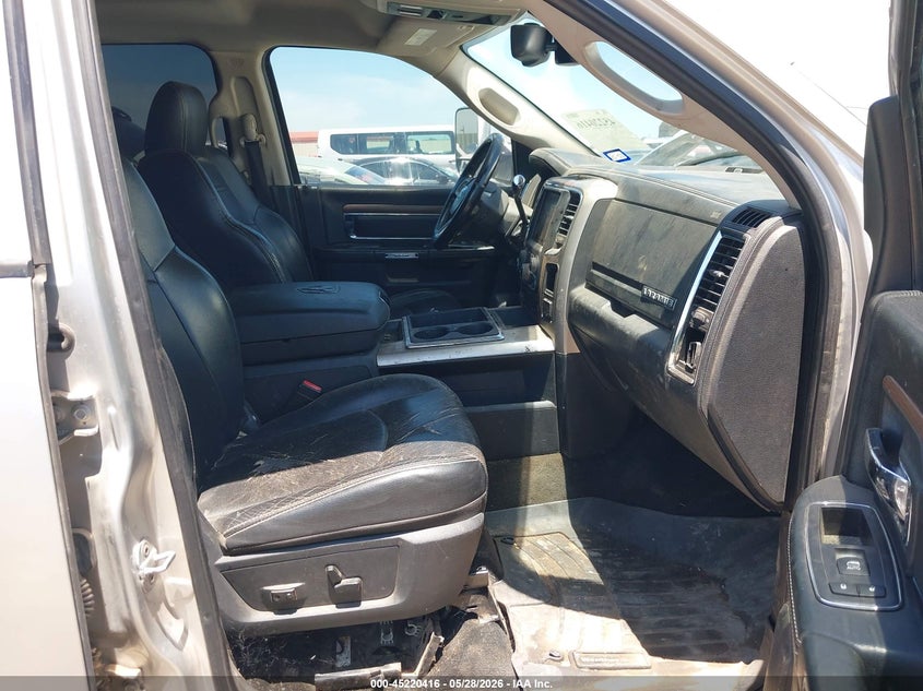 2014 Ram 3500 Ram Laramie silver Lot 111045220416 Vin 3C63RRJL0EG124618