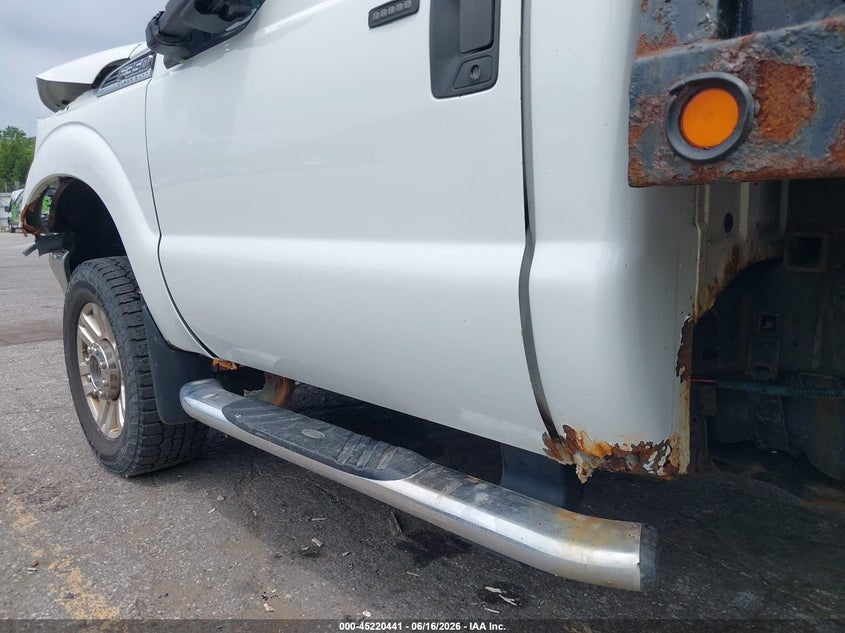 2011 FORD F-350 XLT TRUCK N/A