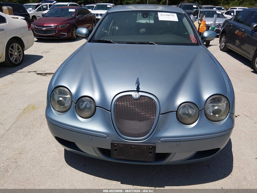 2006 Jaguar S-Type 4.2L V8 R VIN: SAJWA03C261N64329 Lot: 45220556