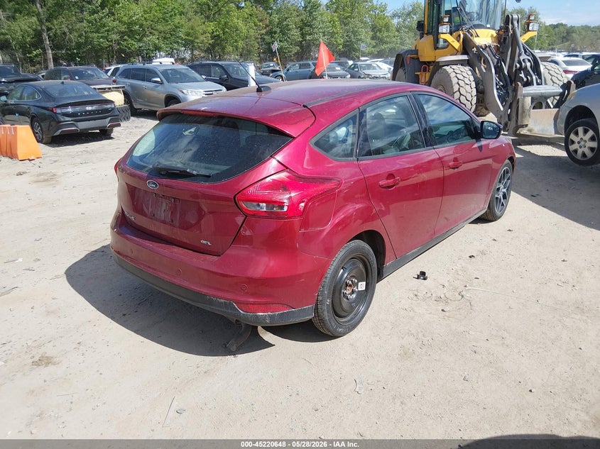 2017 FORD FOCUS auction photo 4