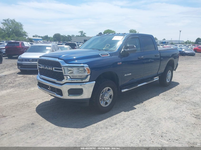 Vin: 3c6ur5cj6lg286145, lot: 45718543, ram 2500 tradesman  4x4 6'4 box 20202