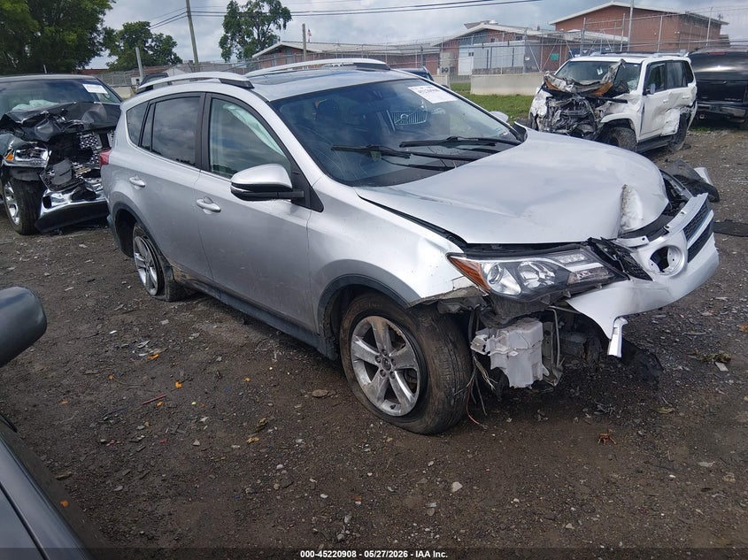 2015 TOYOTA RAV4 auction photo 1