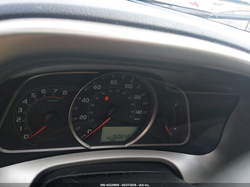 2015 TOYOTA RAV4 auction photo 7