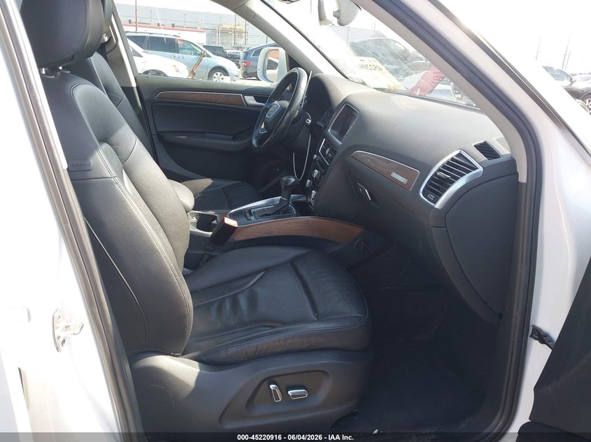 2013 Audi Q5 2.0T Premium VIN: WA1CFAFP9DA076400 Lot: 45220916