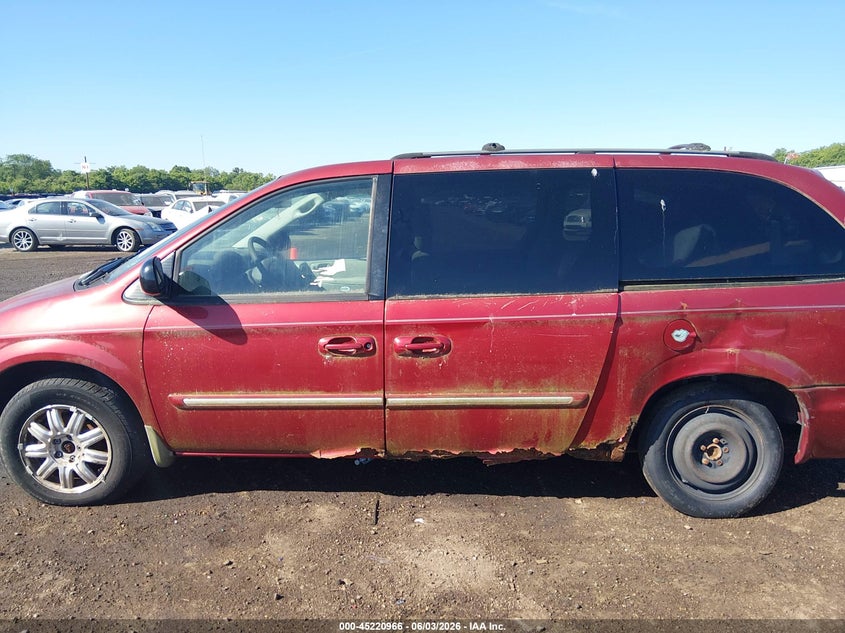 2007 Chrysler Town & Country Touring VIN: 2A4GP54LX7R262226 Lot: 45220966