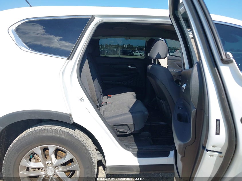2019 HYUNDAI SANTA FE auction photo 8