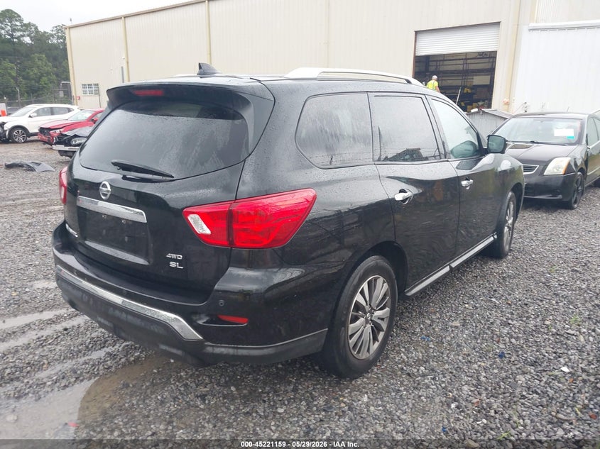 AtlanticExpress - Nissan Pathfinder