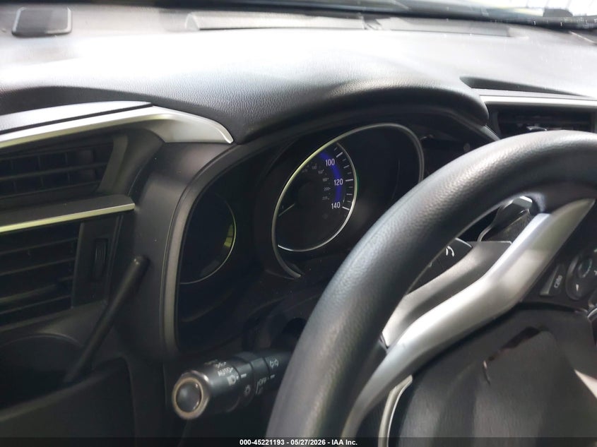 2016 HONDA FIT auction photo 7