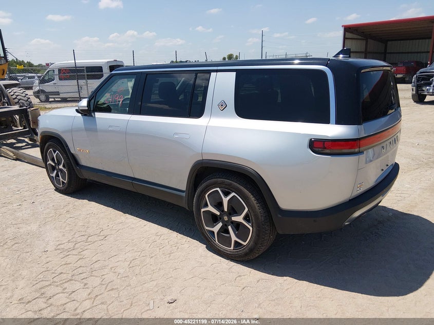 Vin: 7pdsgaba5rn038865, lot: 45718960, rivian r1s adventure quad motor large pack 20243