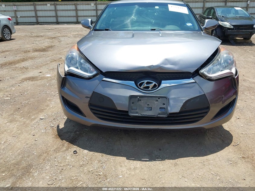 2016 HYUNDAI VELOSTER auction photo 6