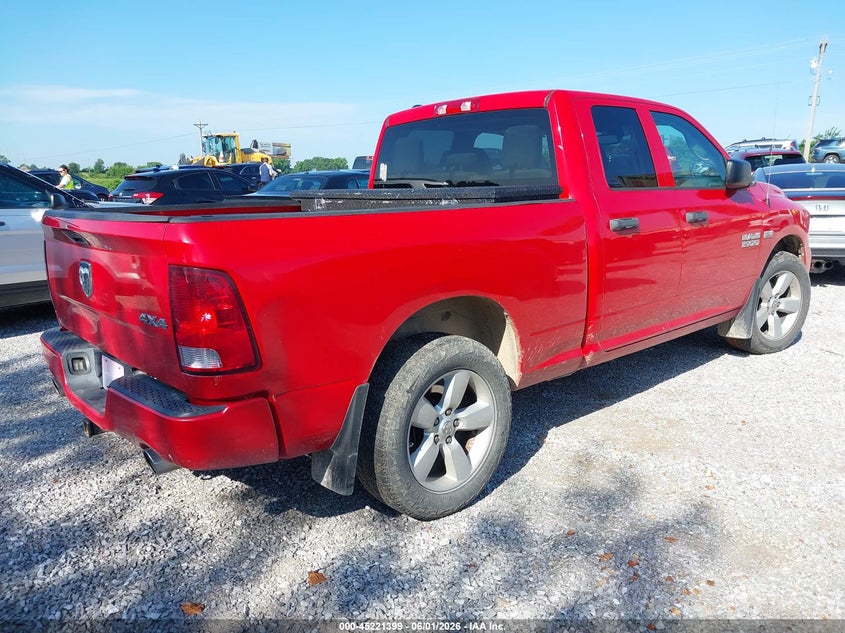 2015 RAM 1500 auction photo 4