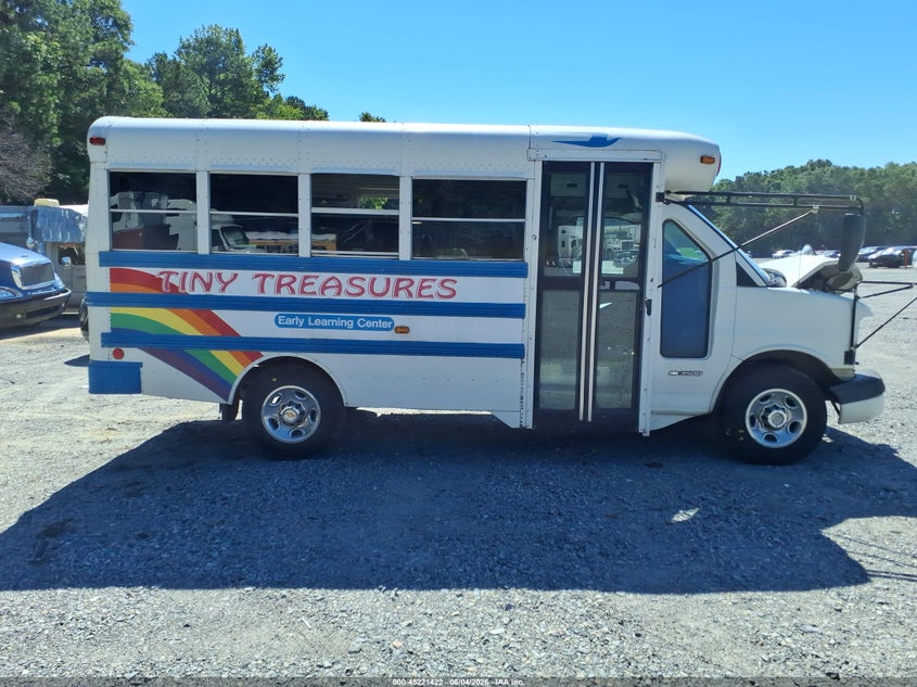 2004 Chevrolet Express Cutaway VIN: 1GBHG31V041104616 Lot: 45221422