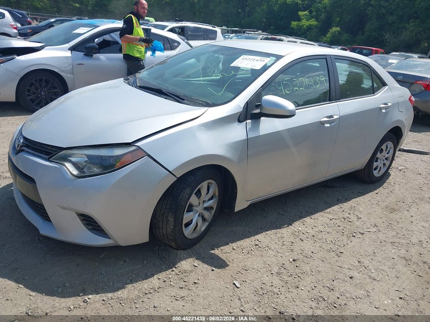 2016 Toyota Corolla Le 2T1BURHEXGC664887 photo 1