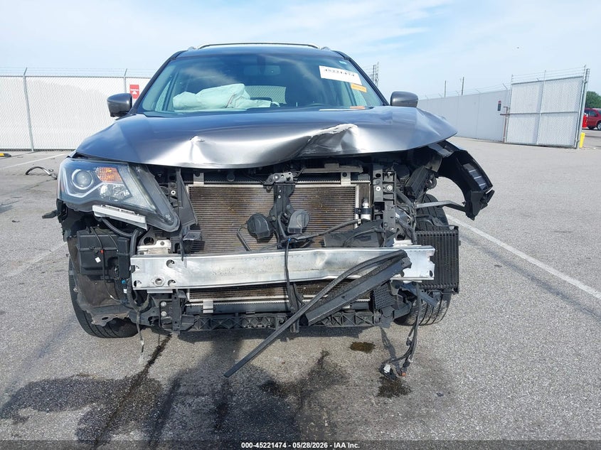 2017 NISSAN PATHFINDER auction photo 6