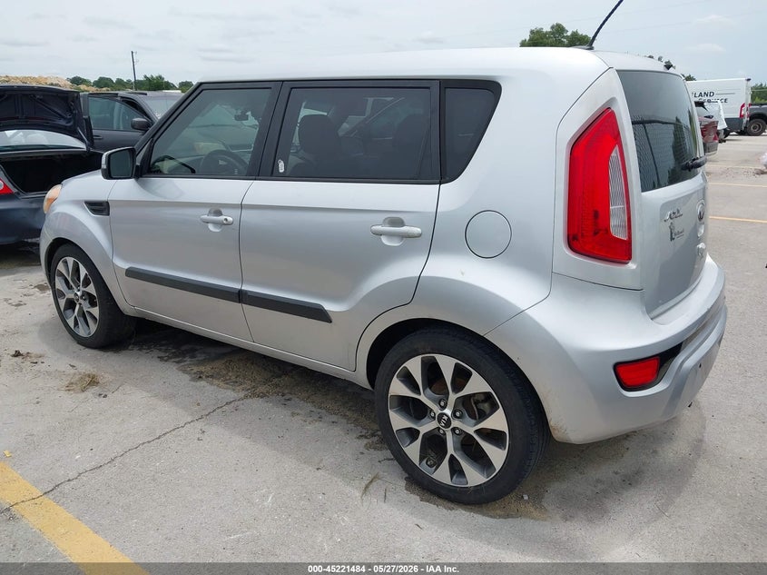 2013 KIA SOUL auction photo 3