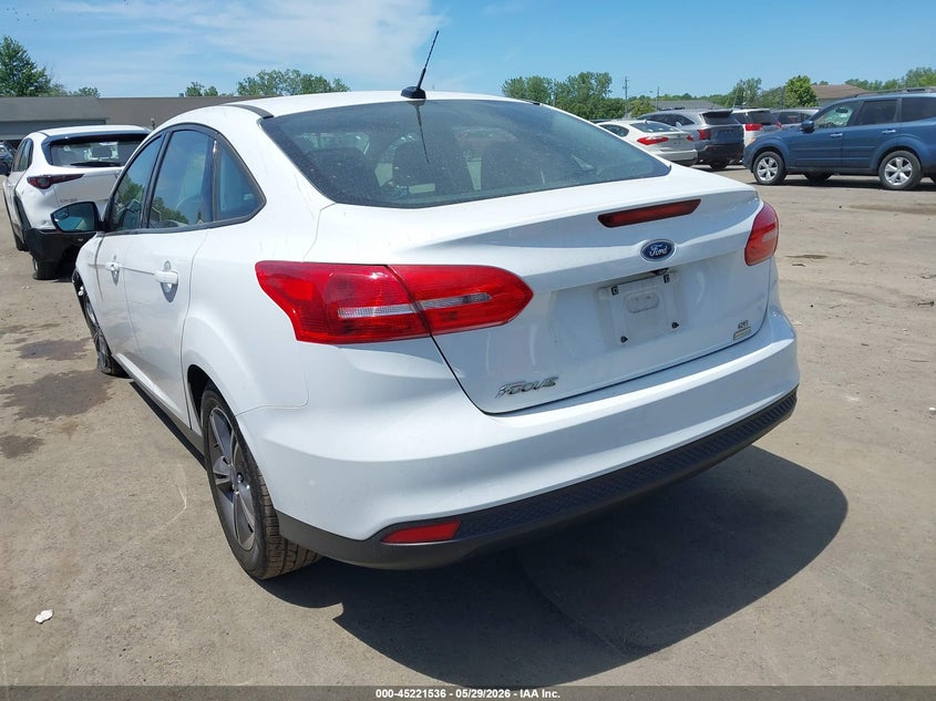 Vin: 1fadp3fe5jl203621, lot: 45719297, ford focus se 20183