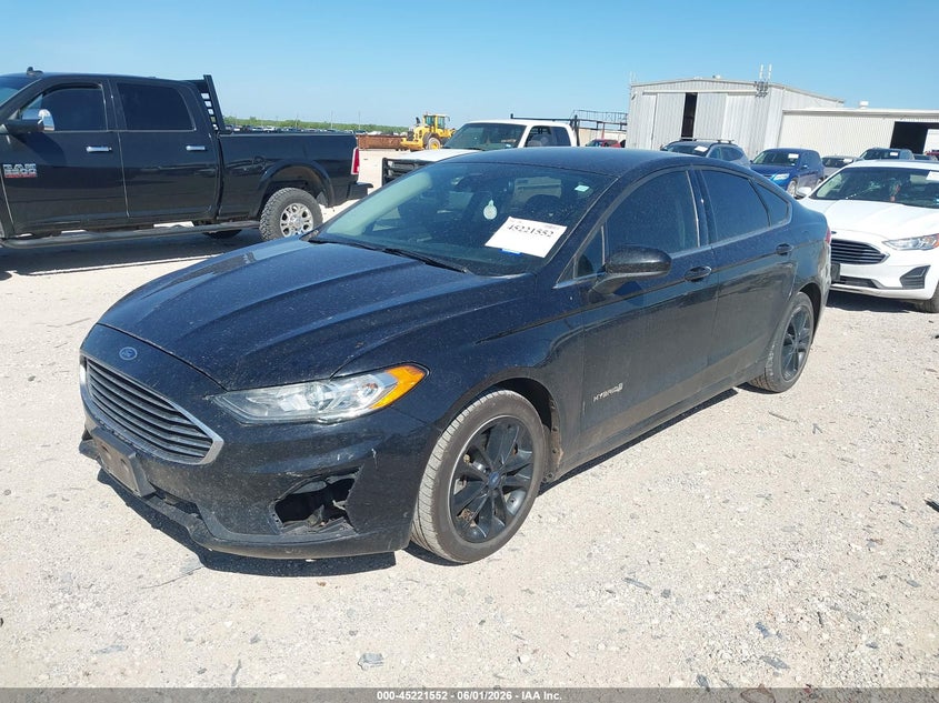 2019 FORD FUSION HYBRID auction photo 2