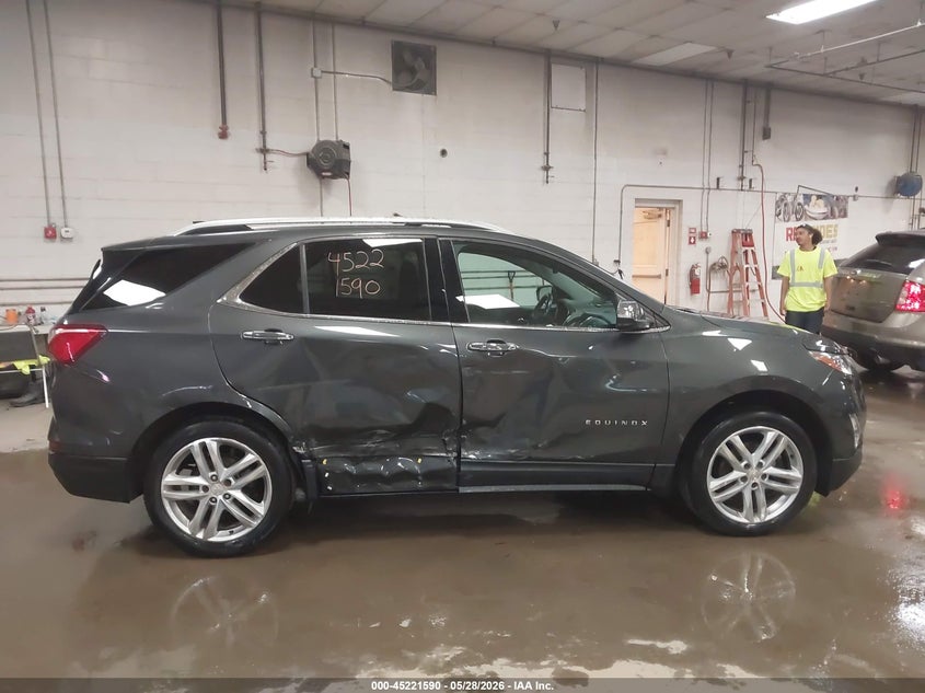 VIN 2GNAXWEX2J6322924 2018 CHEVROLET EQUINOX PREMIER