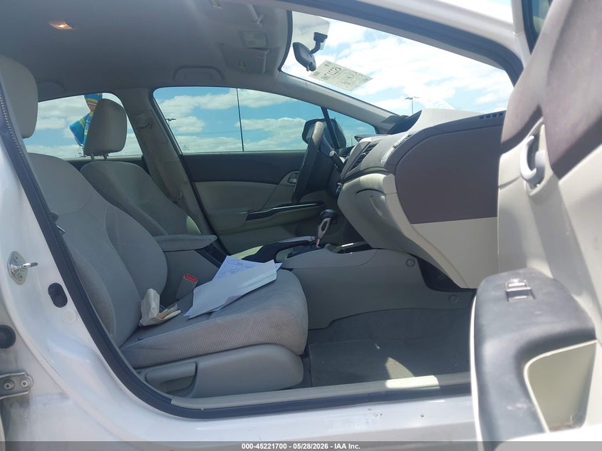 2012 Honda Civic 1.8 Lx White Lot 111045221700 Vin 19XFB2F5XCE373108