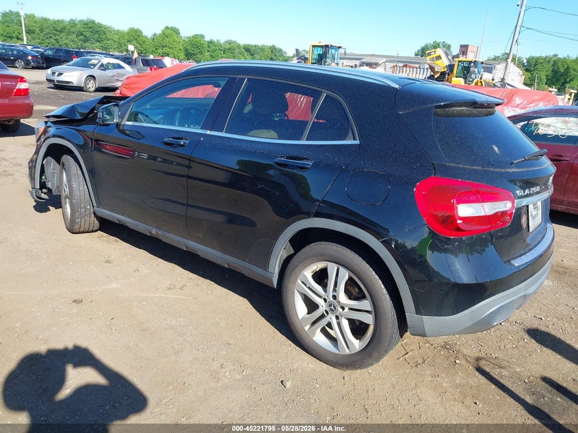 2018 MERCEDES-BENZ GLA 250 auction photo 3